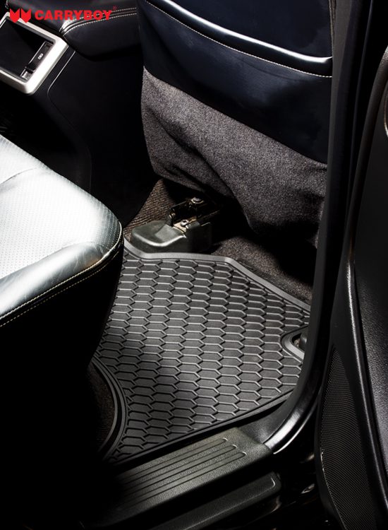 Carryboy Latex Car Floor Mats – Mitsubishi Triton Double Cab - Image 2