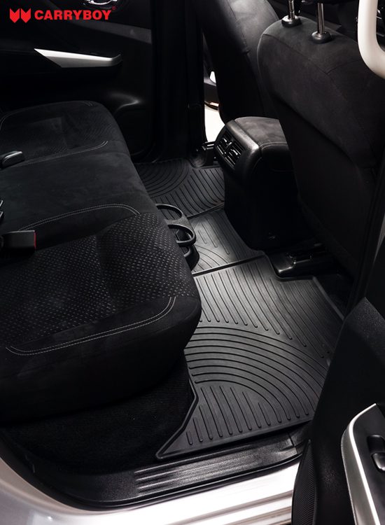 Carryboy Latex Car Floor Mats - Nissan Navara Double Cab - Image 4