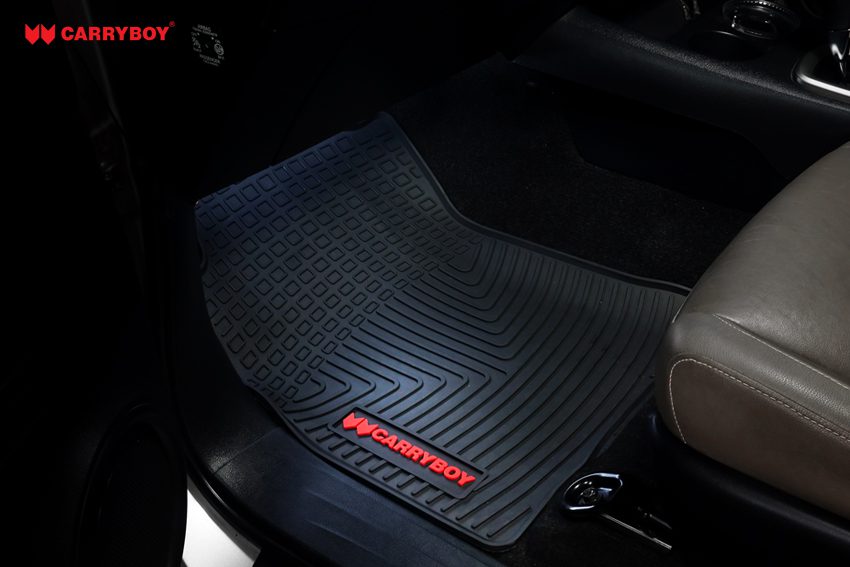 Carryboy Latex Car Floor Mats - Toyota Hilux Double Cab - Image 4