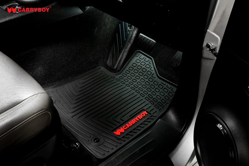 Carryboy Latex Car Floor Mats - Toyota Hilux Double Cab